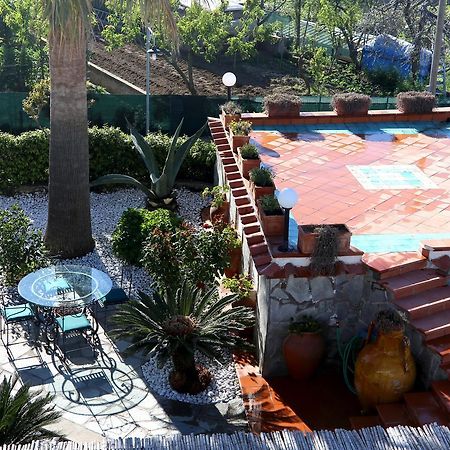 B&B Villa La Cicas 阿纳卡普里 外观 照片