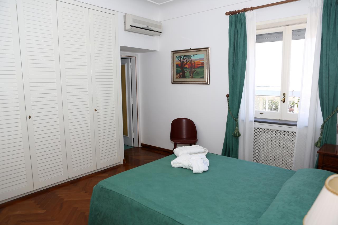 B&B Villa La Cicas 阿纳卡普里 外观 照片